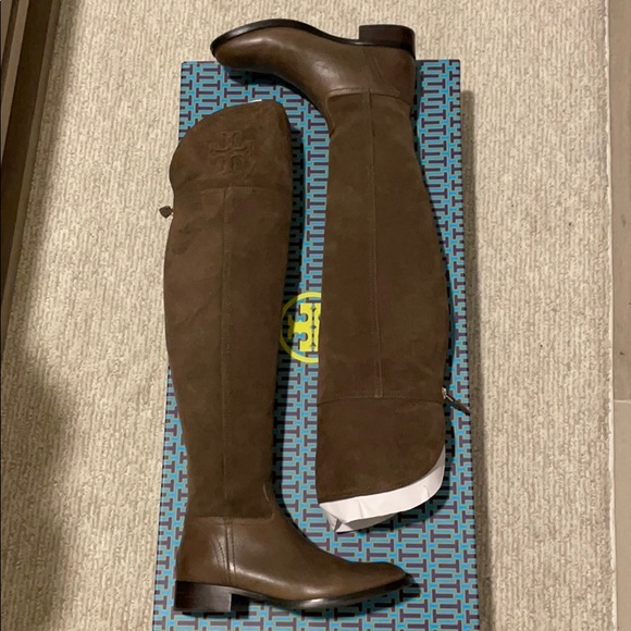 Tory Burch Simone Over the Knee boots in box - Picture 5 of 12